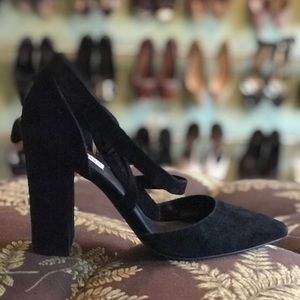 Steve Madden Bryony suede block heel wrap pumps